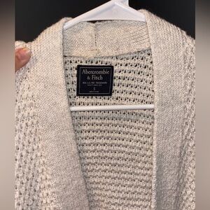 Abercrombie & Fitch Cream Long Sleeve Cardigan